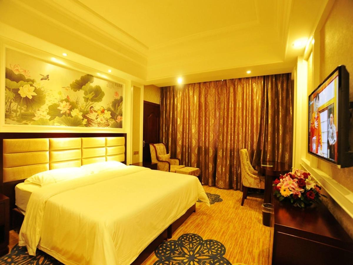 New West Street Hotel - Grand Wing หยางซั่ว ห้อง รูปภาพ