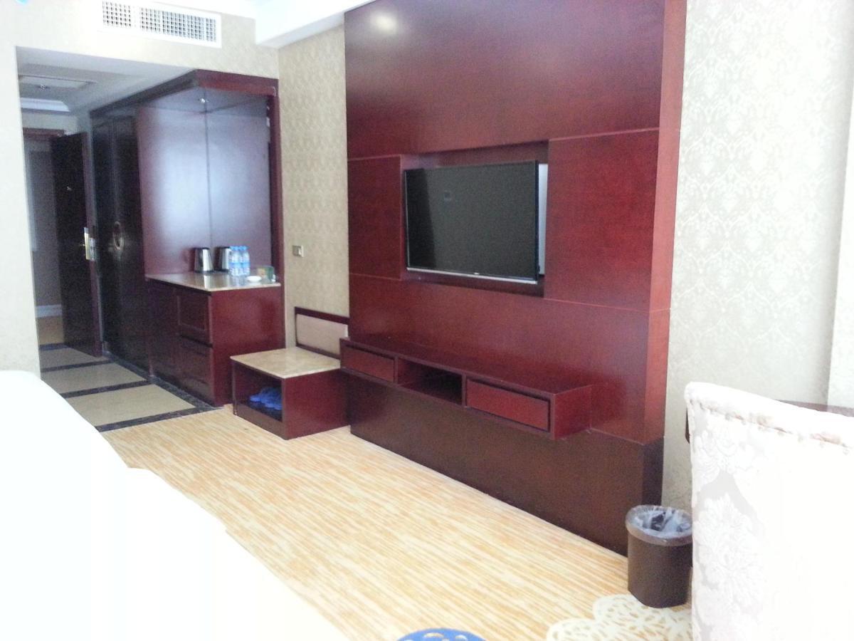 New West Street Hotel - Grand Wing หยางซั่ว ห้อง รูปภาพ